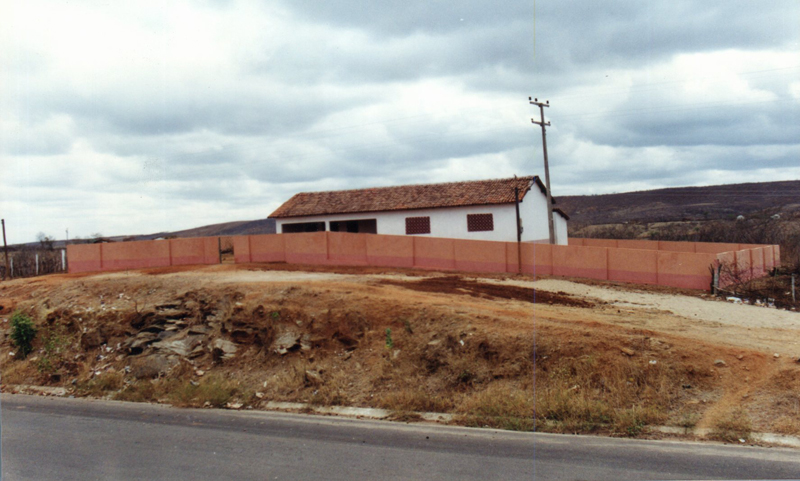 Escola de Ensino Fundamental Francisco Lourenço em 2000.
