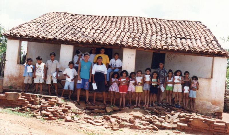 Casa que era adaptada como escola.