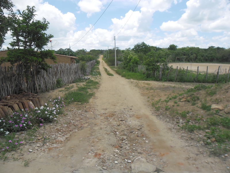 Acesso da Vila para comunidade de cabeça do Boi.